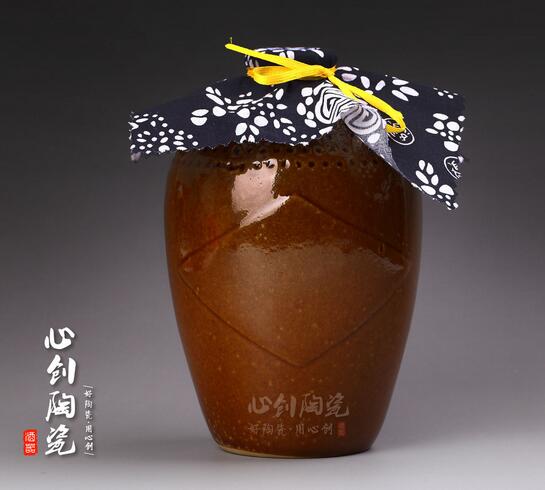 宜興陶瓷酒瓶生產(chǎn)廠(chǎng)家